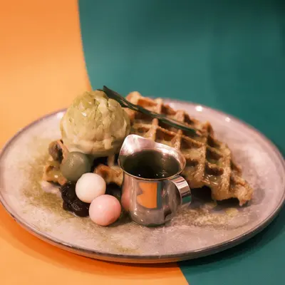 Matcha & Red Bean Croffle