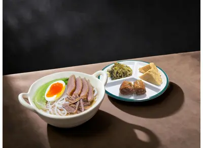 Signature Goose Meat Rice Noodle Soup