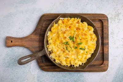 Mac and Cheese (V)