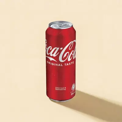 Coke (330ml)